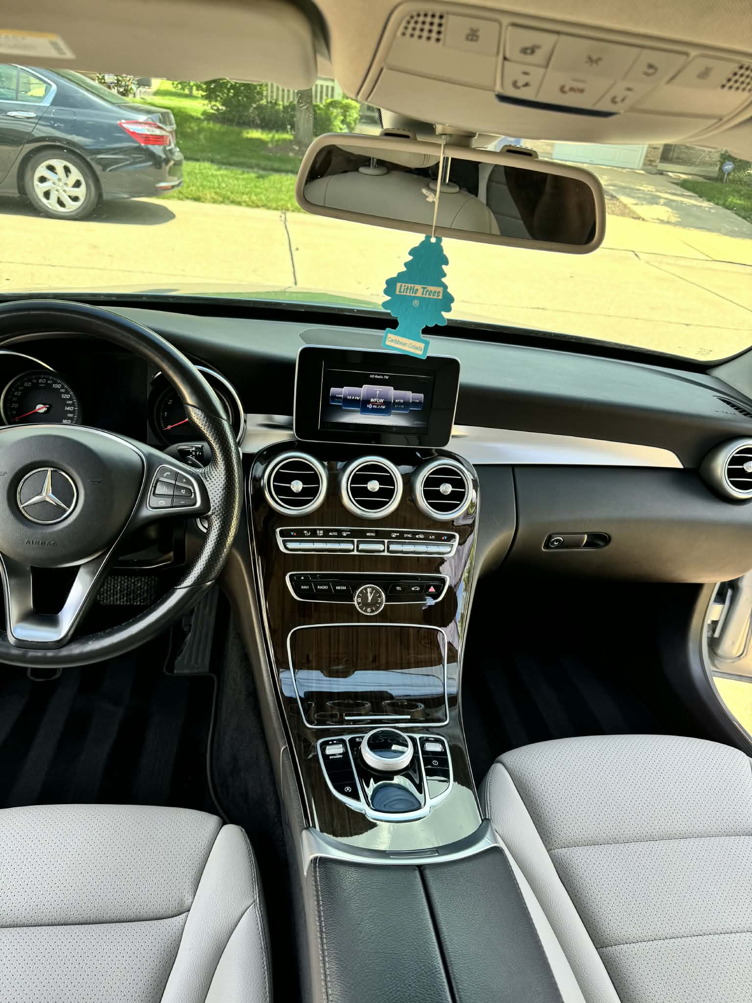 Mercedes interior detail